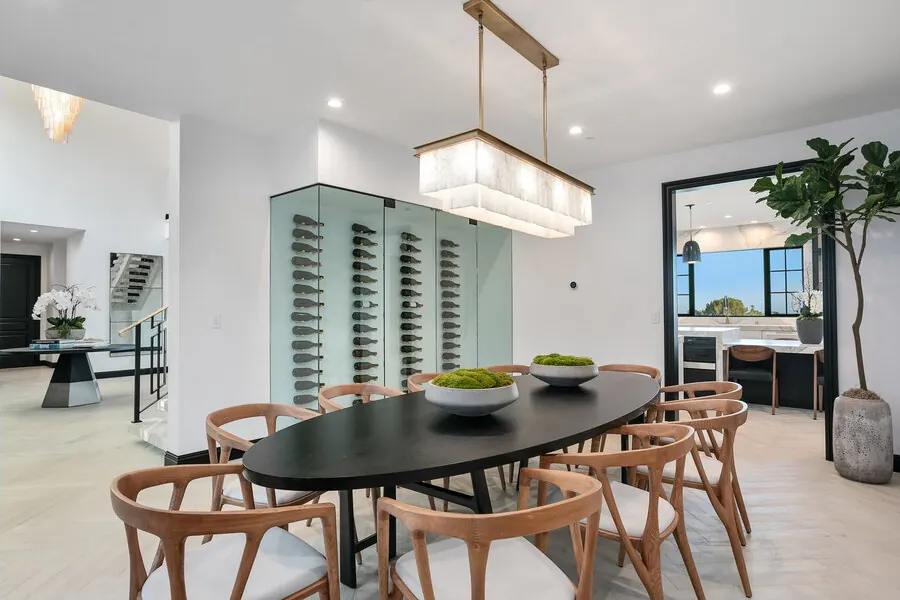 Savona project, the dining room (photo 7 of 10)