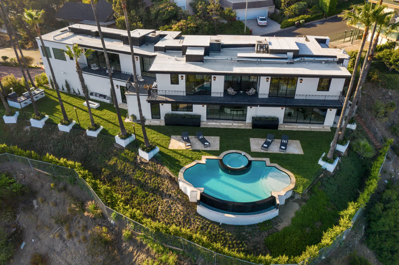 Project Savona, a full luxury residential remodel in Los Angeles by The Oak Development (photo 1 of 10)